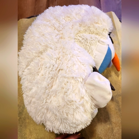 Disney Hideaway Pets Olaf White - Picture 6 of 9